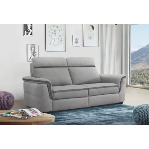 Kényelmes 3 személyes TV kanapé 